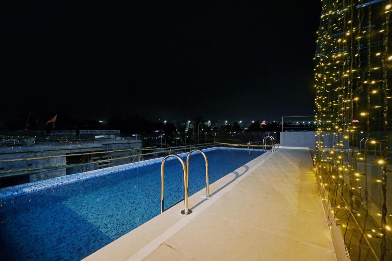 فندق Super Townhouse Oak Hillside Aqua Khandagiri المظهر الخارجي الصورة