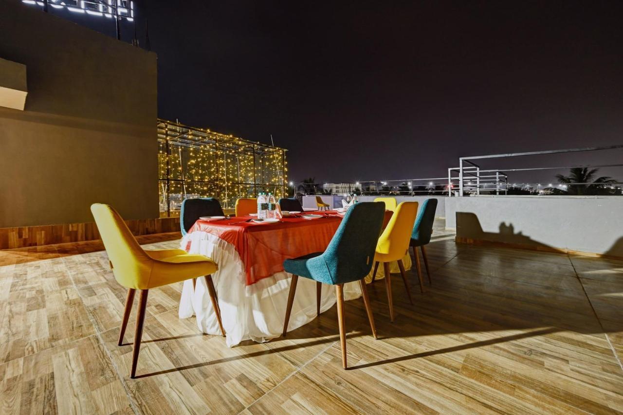 فندق Super Townhouse Oak Hillside Aqua Khandagiri المظهر الخارجي الصورة