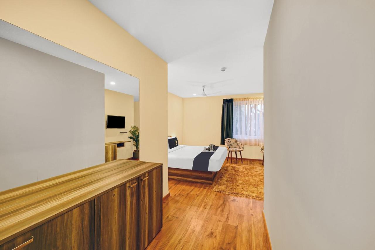 فندق Super Townhouse Oak Hillside Aqua Khandagiri المظهر الخارجي الصورة